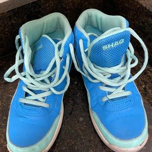 Kids Blue High-Top Sneakers